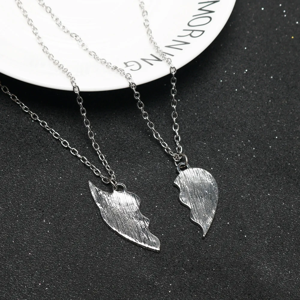 Film x-men Wolverine collier super-héros Logan pendentif Cosplay accessoires Deadpool meilleurs amis coeur collier cadeaux de noël