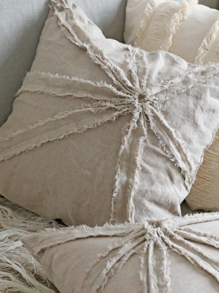 

Оригинальные льняные наволочки для диванных подушек и постельного белья с художественным дизайном «Один цветок, один мир» от китайского бренда Yicai