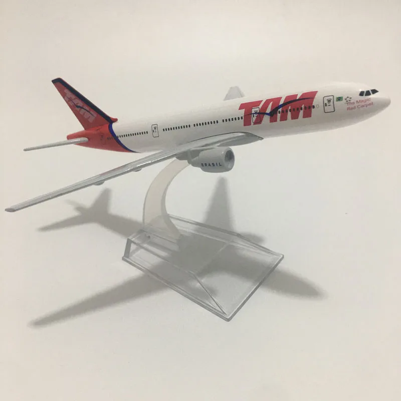 JASON TUTU Modelo de Avión a Escala 1/400 de Metal Fundido a Presión, TAM Boeing 777 de Brazilian Airlines, 16CM, Miniatura Auténtica, Regalo Coleccionable