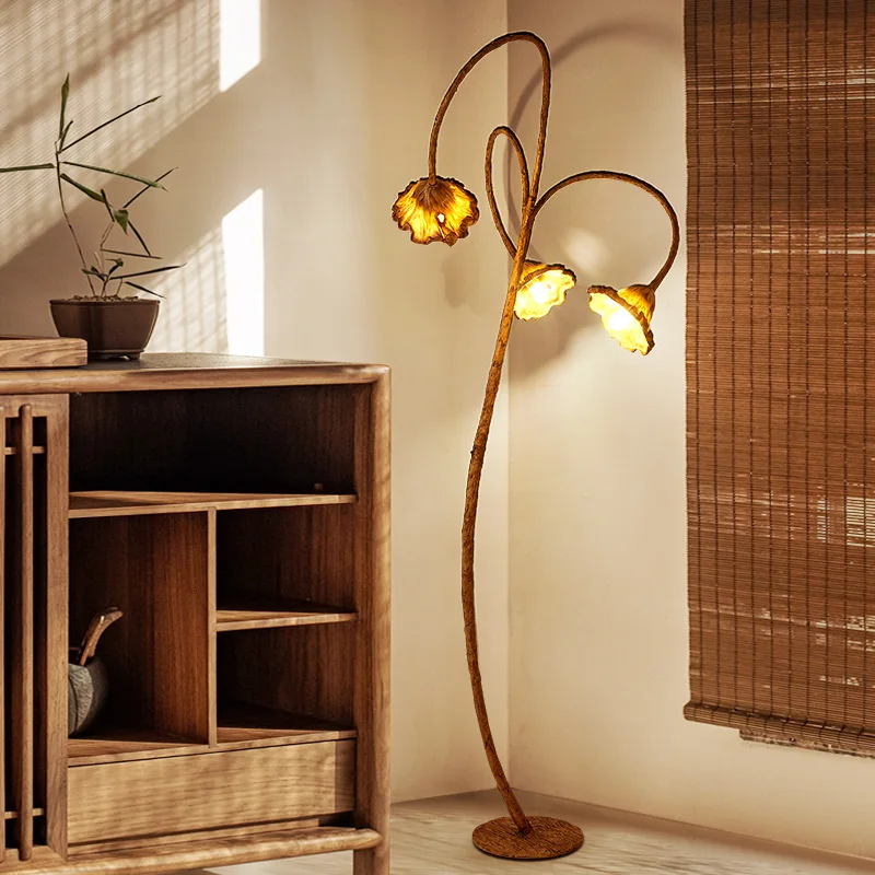 Bed and breakfast table floor lamp zen living room bedroom creative retro decorative lotus leaf floor lamp