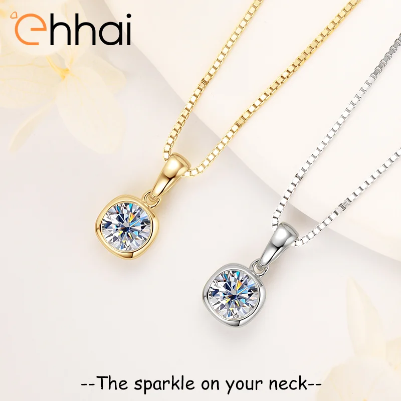 

Ehhai D VVS1 1.0CT Round Cut Moissanite Pendant Necklace for Women Real S925 Sterling Silver Box Chains Fine Neck Jewelry Gifts