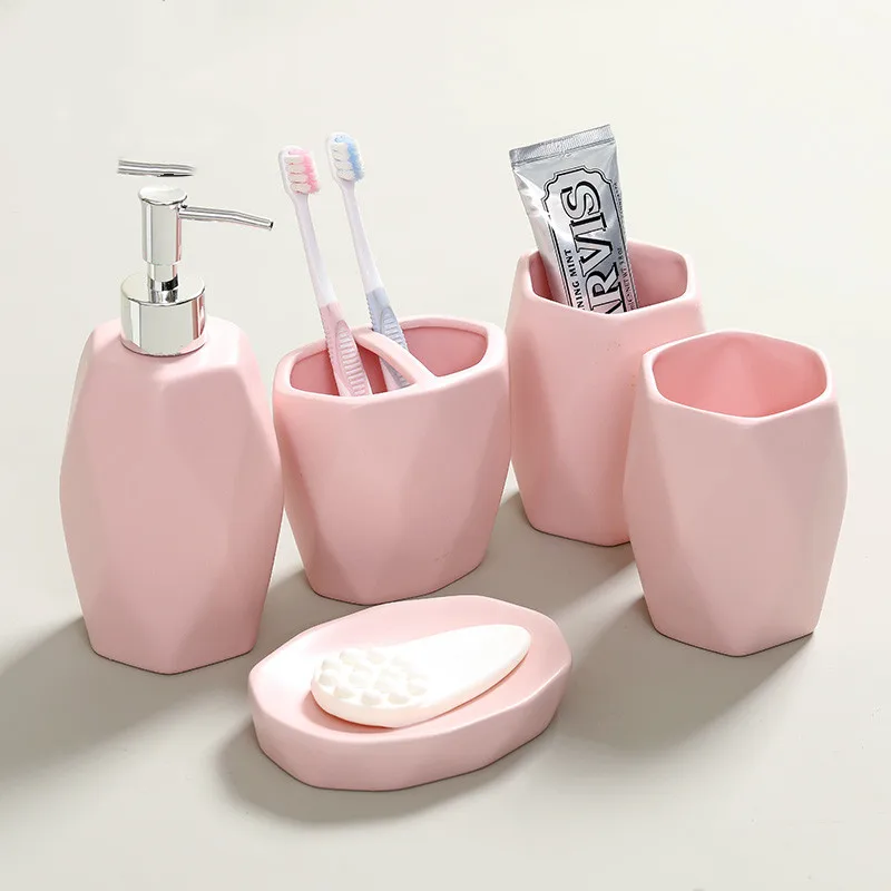 Różowy ceramiczny zestaw toaletowy do łazienki - Pure Color Łazienka Pięcioczęściowy zestaw - Zestaw akcesoriów gospodarstwa domowego - Butelka z prasą - Zestaw łazienkowy Suppli