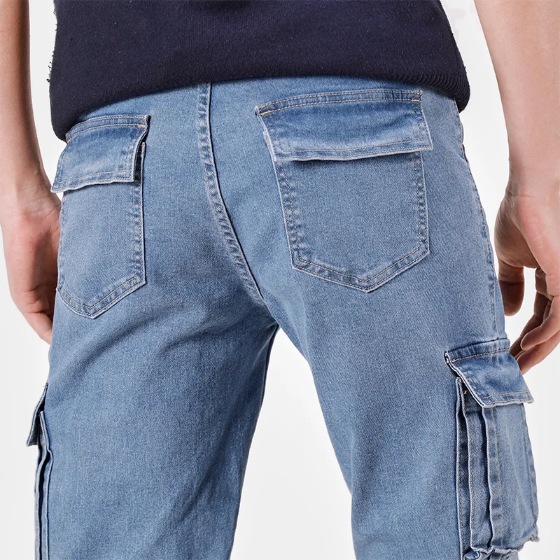 Herren-Jeans im Street-Style: Taillierte Denim-Cargohose in Unifarbe, Gewaschen, Slim Fit, Lässige Jeans mit Mehreren Taschen für den Alltag