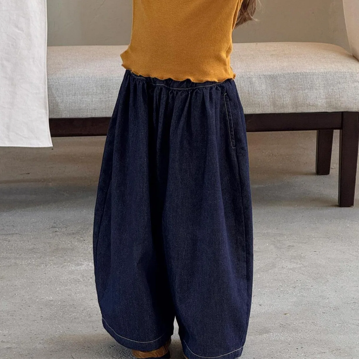 

Girls Pants 2025 Autumn New Children's Clothing Korean Style Girls Baby Fashion Jeans Broadleg Cutlasses Casual Simple Daily