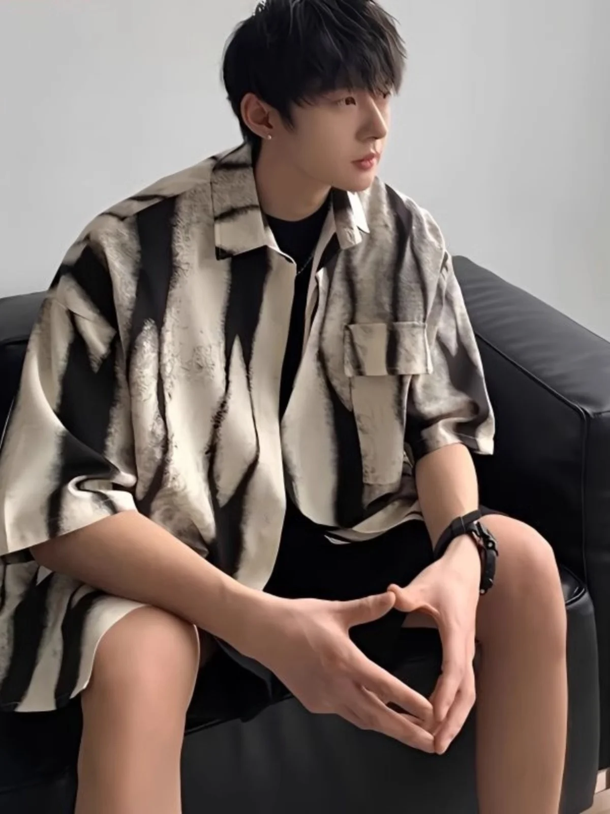 

Loose Fit Tie Dye ort Sve Men's irt Thin Summer Faion Outerwear Four plus Size Breathable Youthful Sle Square Collar