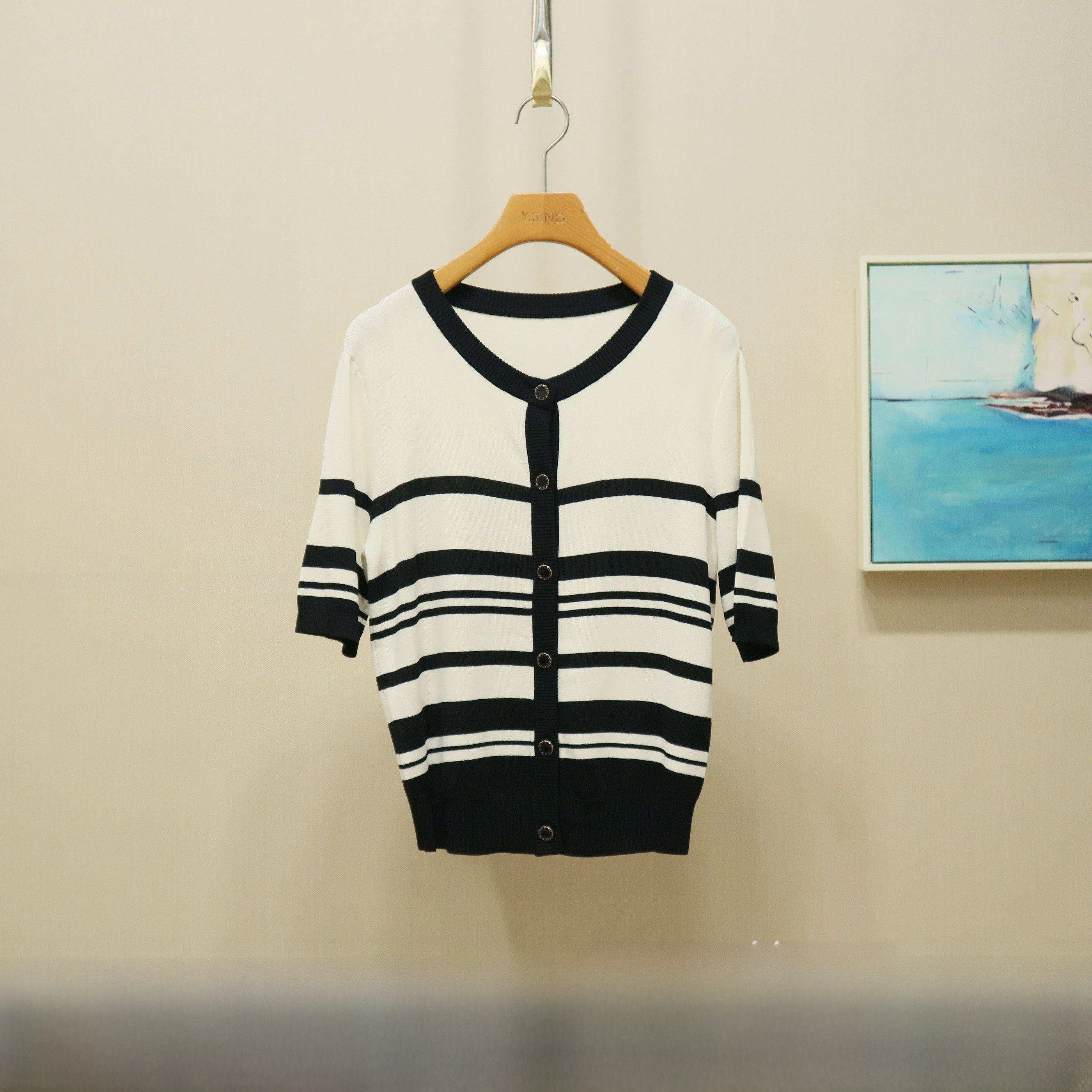 

Spring New Sle 2026Y SING Women's Knitted Sweater Stripe Pattern Versatile Comfortable Fit Korean Sle round Ne ort Sl...