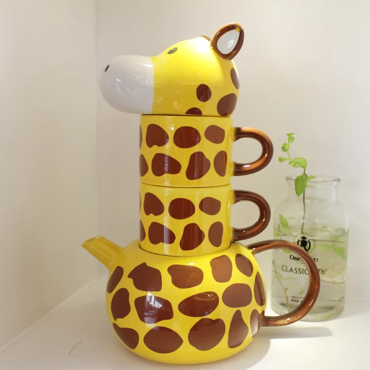 

Creative ceramic mug cute giraffe animal mug with lid