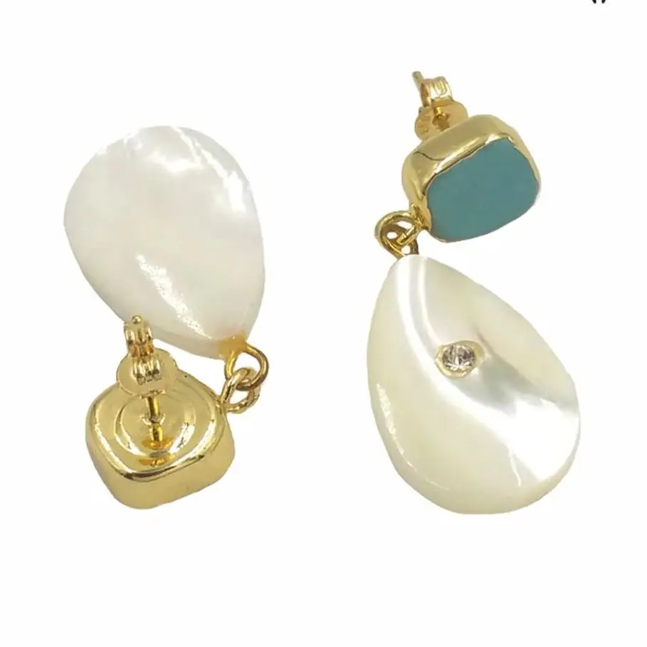 

MPE045 Exquisite Natural White Shell Drop Earring With CZ Paved Luxury Waterdop Shape Earrings Wedding Birthday Gift