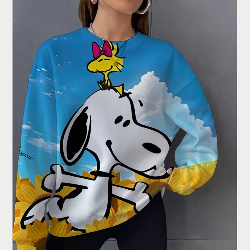 

MOTO-2025 Осенний новый свободный спортивный костюм Snoopy с круглым вырезом, женский повседневный топ с длинными рукавами