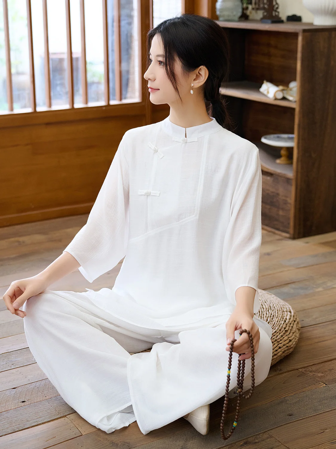 

Комплект для йоги и медитации в этническом стиле из хлопка и льна, 2026: модная рубашка и широкие брюки для повседневной носки