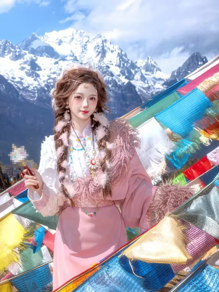 

Spring Autumn Long Pink Tibetan Costume Women's Photography Shoot Traditional Ethnicwear Stage Costume 18-25 Years Old