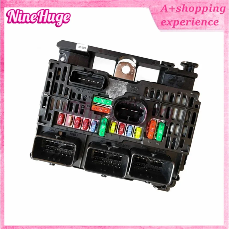 

1X новый блок предохранителей в сборе 9657718580 6500CK BSM-L04-00 для Peugeot 307 607 807 Facelift Citroen C4 с функцией ксеноновой лампы