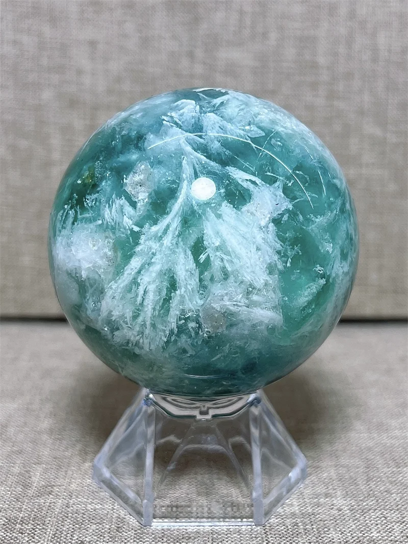 

Natura Crystal Snowflake Fluorite SPhere With Rain Bow Free Form Carving Reiki Healing Stone Home Decoration Exquisite Gift