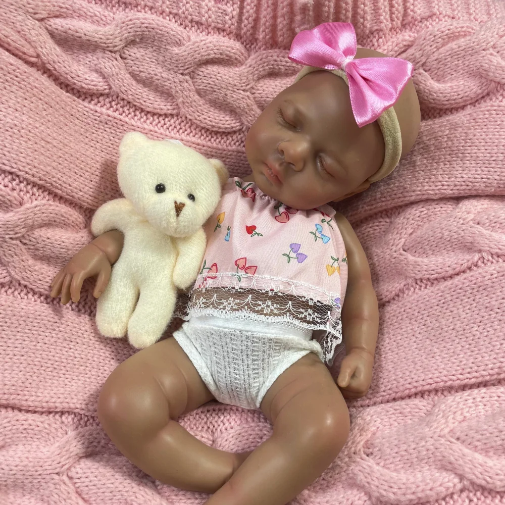 Mini 13 นิ้วผิวซิลิโคน Reborn Baby Luna ซิลิโคนแข็งล้างทําความสะอาดได้สีดําสาววันเกิดคริสต์มาสของขวัญของเล่น