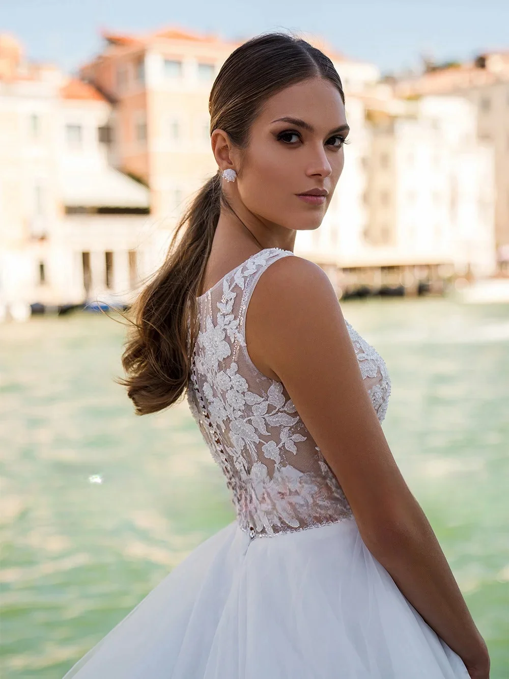 Boho Slit Bride Vestidos De Novia O Neck Sleeveless See Through Customized Lace Wedding Dresses Appliques Vestido De Noiva image 4