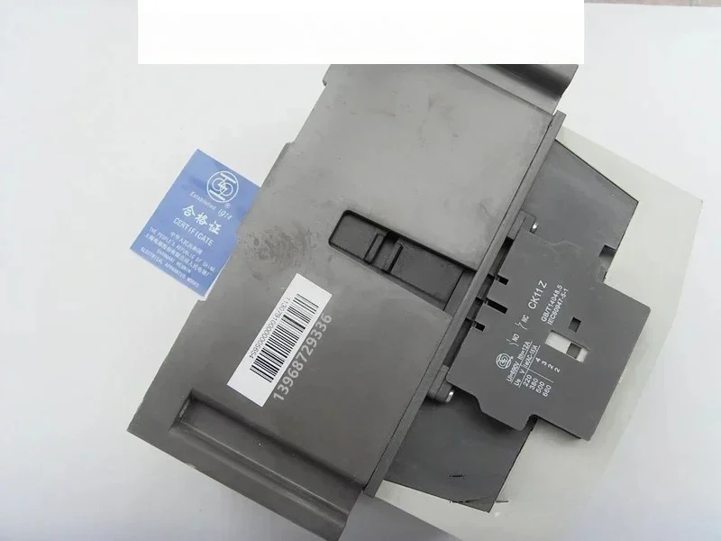 

Contactor RMK- 210-30-22 RMK-260 AC220V