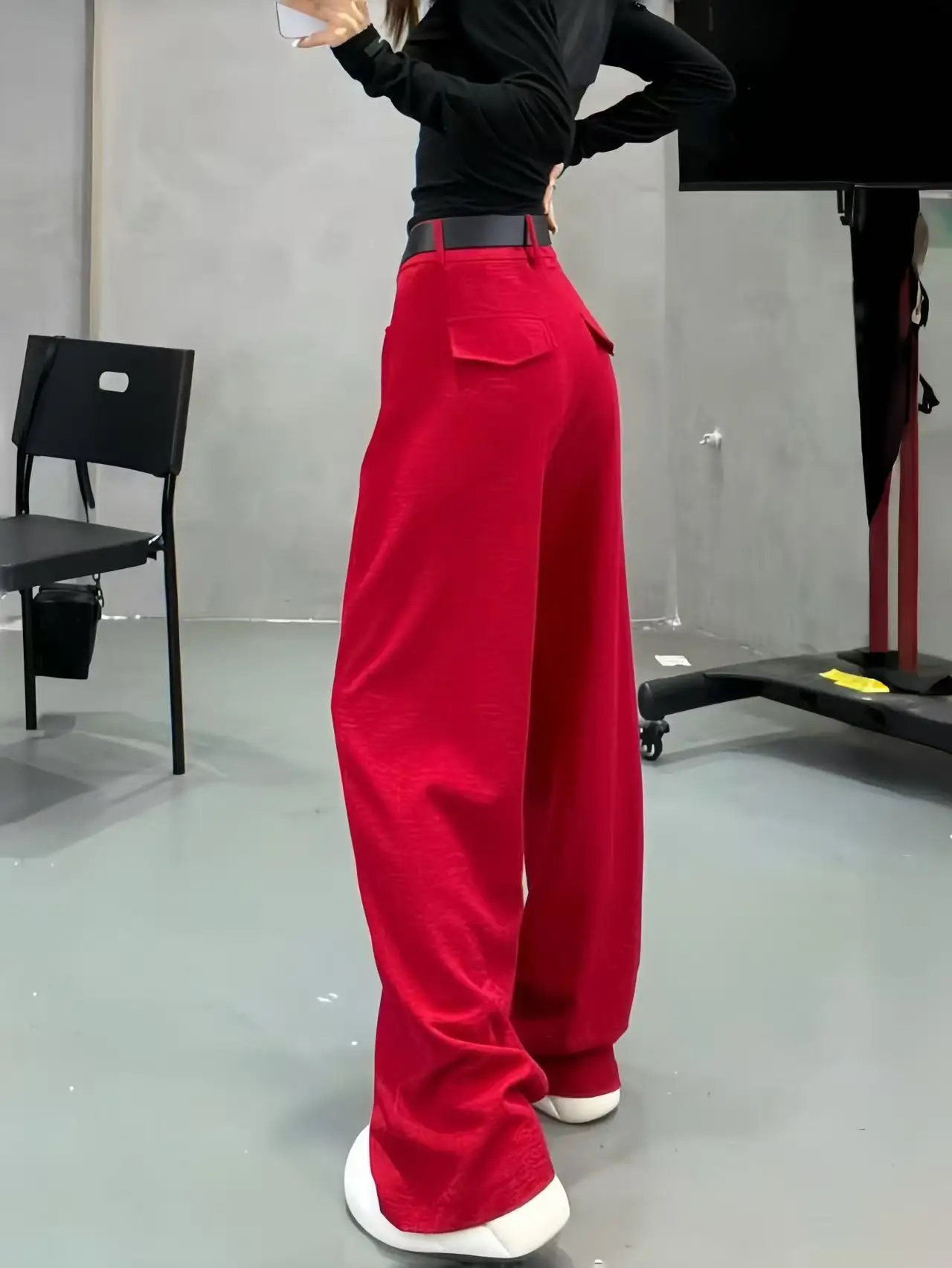 Pantaloni a gamba larga rossi a vita alta da donna Faion Summer 2025 New Sle Pantaloni casual dal taglio dritto e vestibilità ampia con kets