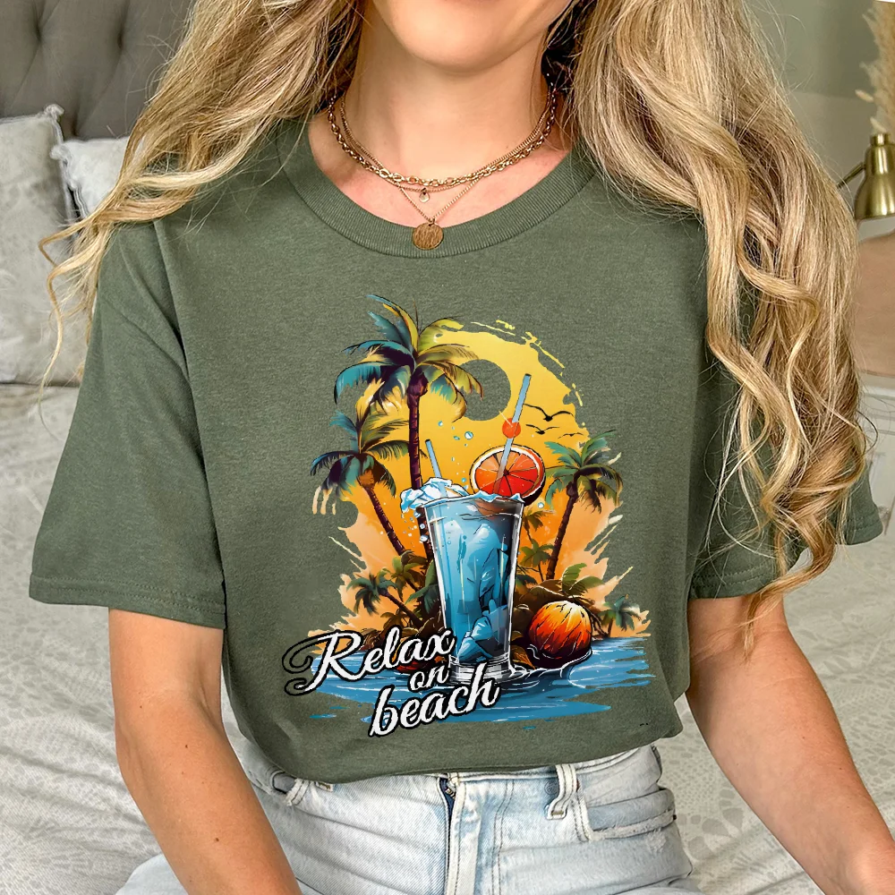 

Summer Beach Style,Short Refreshing T-Shirt,Y2k Bunny Tee,Women's Hand-Painted T-Shirt,Korean Style Graphic,Oversized Summer Top