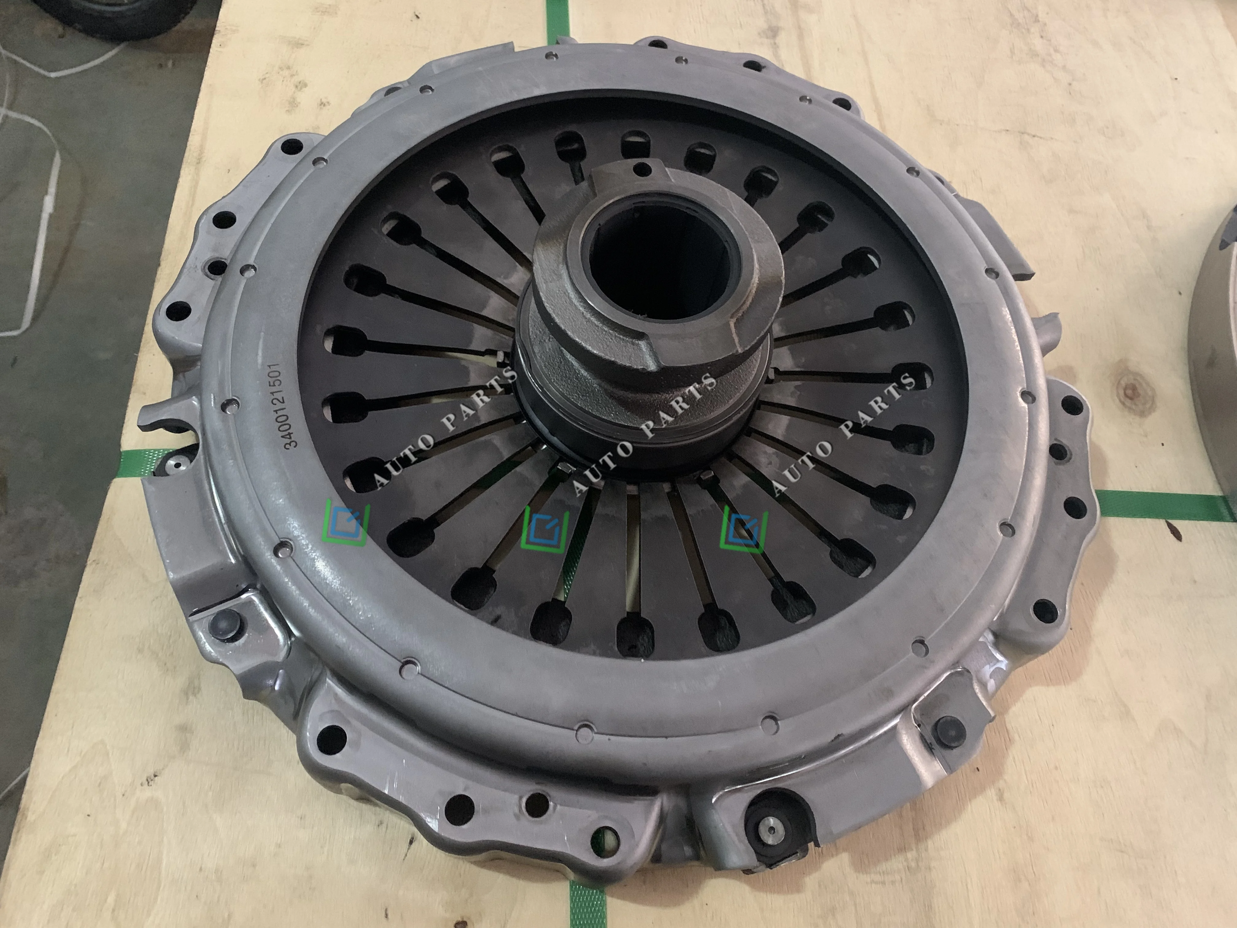 Newpars Auto Parts 340012150 400mm 18t 3400121501 for Mercedes benz 3400122801 3400700310 Wholesale Price