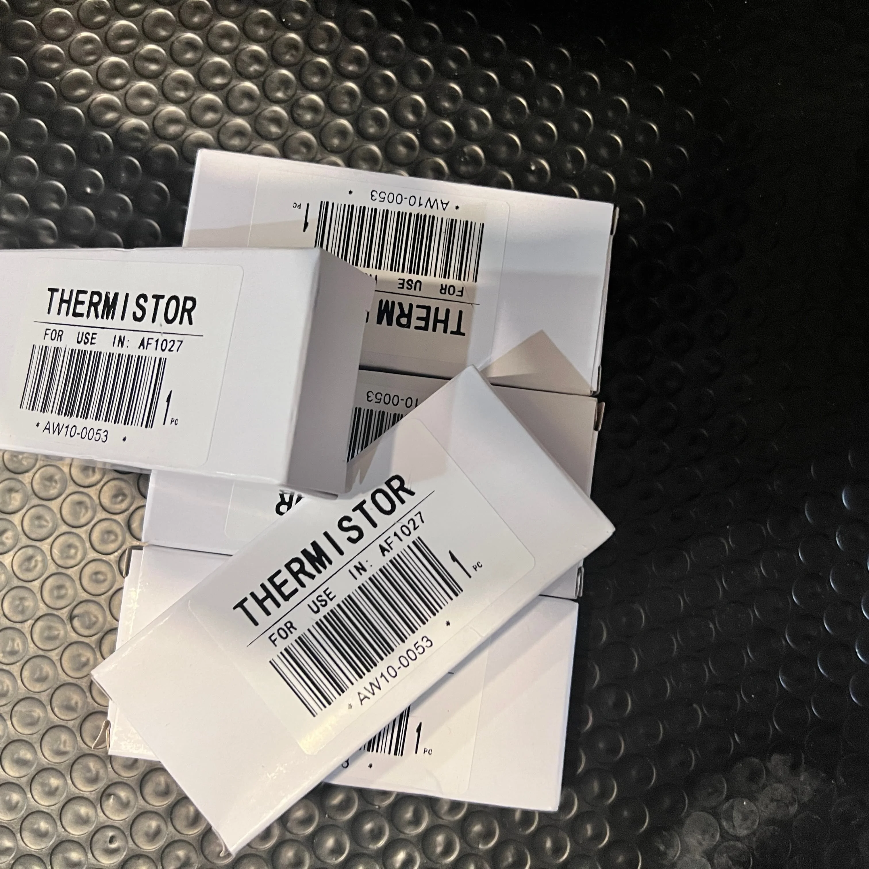 

10 шт. новый AW10-0053 AW100053 для Ricoh Aficio 1022 1027 1035 1045 2022 2027 2035 2045 3025 3030 2510 3010 термистор фьюзера