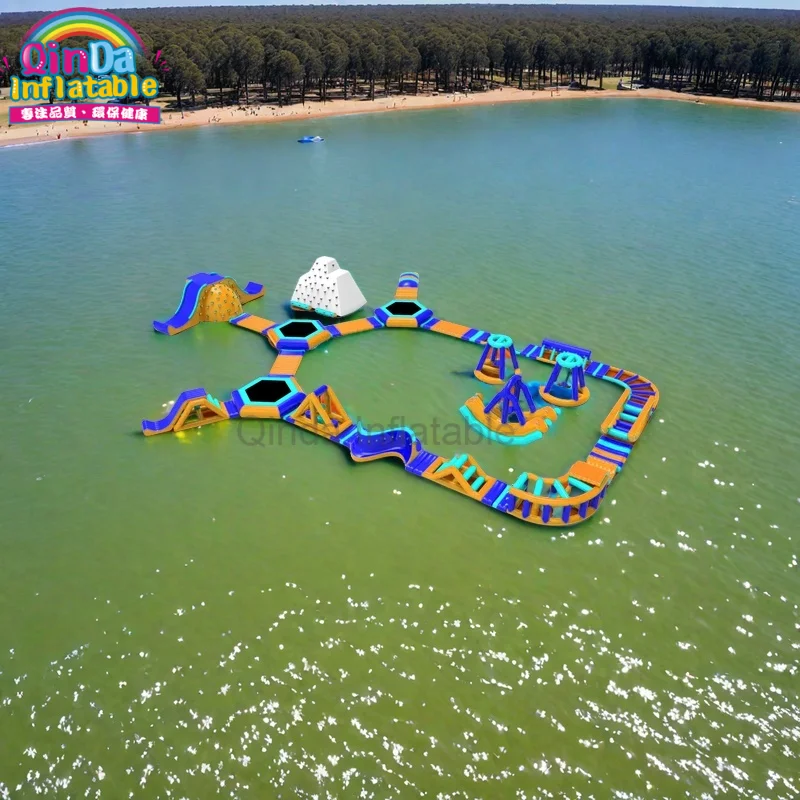 Parque inflable de juegos acuáticos del curso de obstáculos del flotador de Aqua Glide