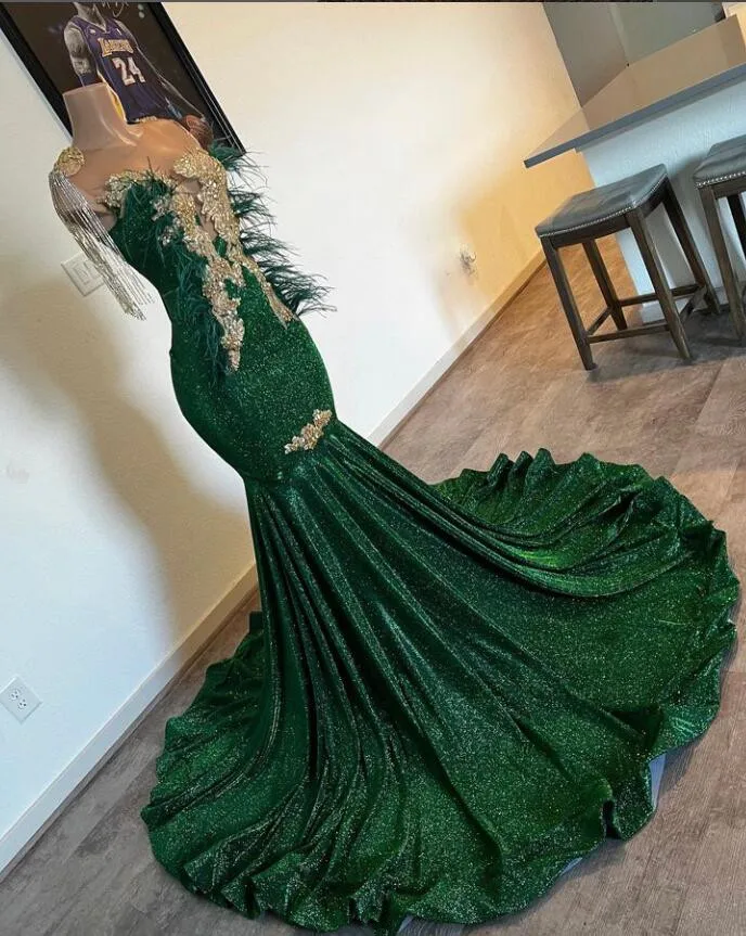 Emerald Green Mermaid African Evening Formal Dress Luxury Gilter Crystal Feather Fishtail Prom Engagement Gown 2024 gala