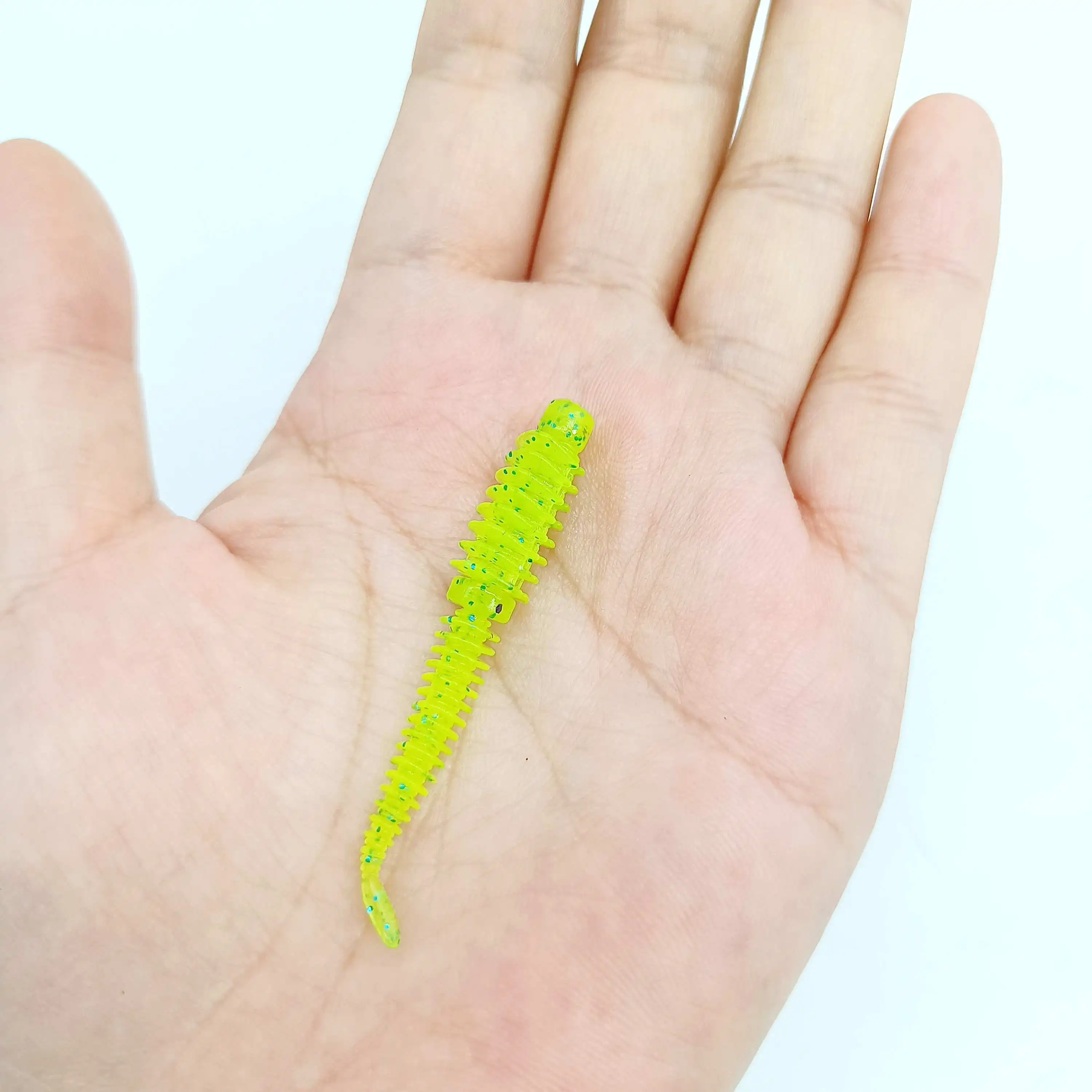DUODUOYU 20PCS Mini TPE Soft Fishing Lure 55mm/0.8g Floating Worms Suitable for BassSilicone Bait Isca Artificial Fishing Tackle