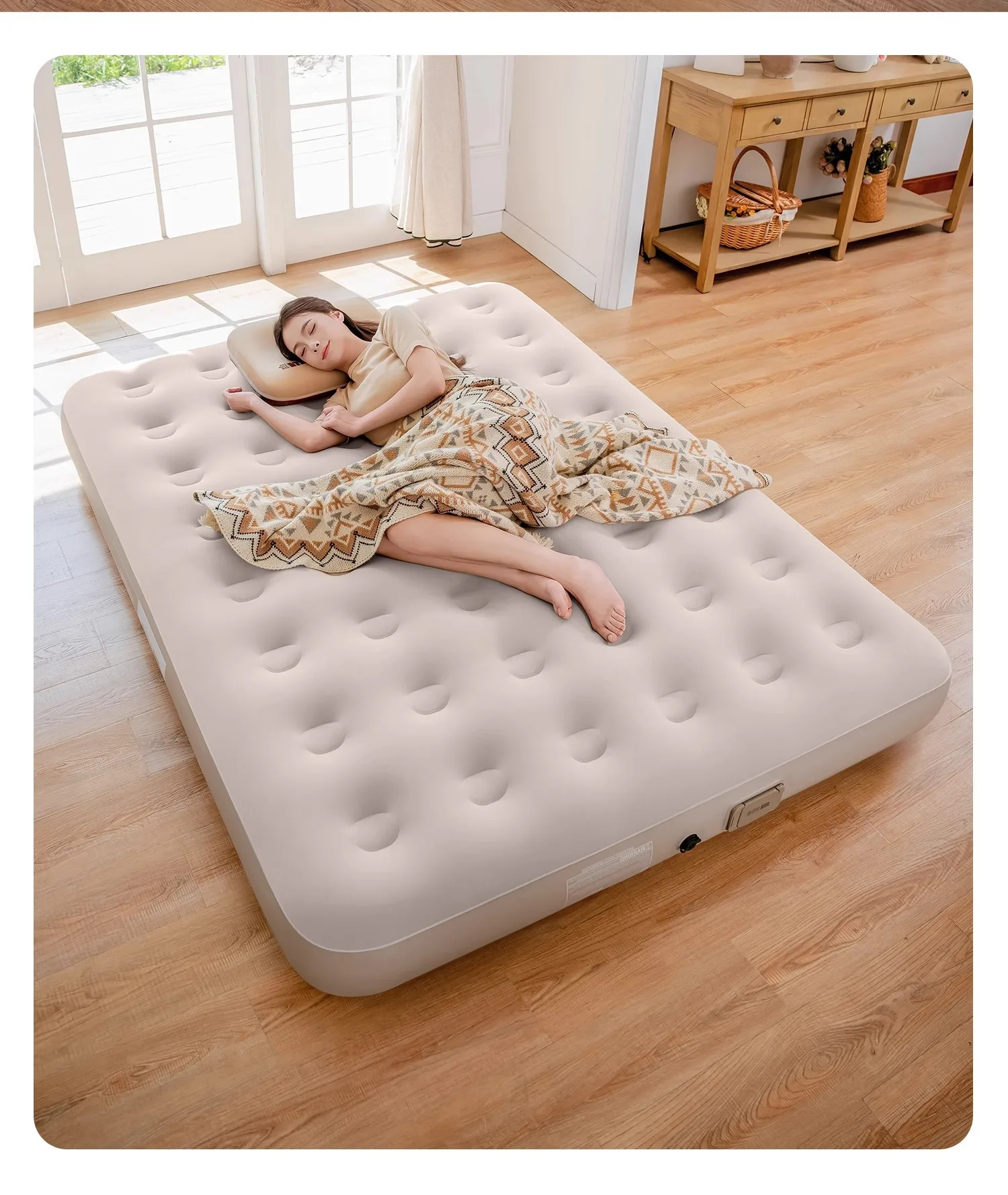 Colchón de aire con bomba incorporada, colchoneta autoinflable, cojín para tienda de campaña, cama inflable doble para acampar o para interiores.