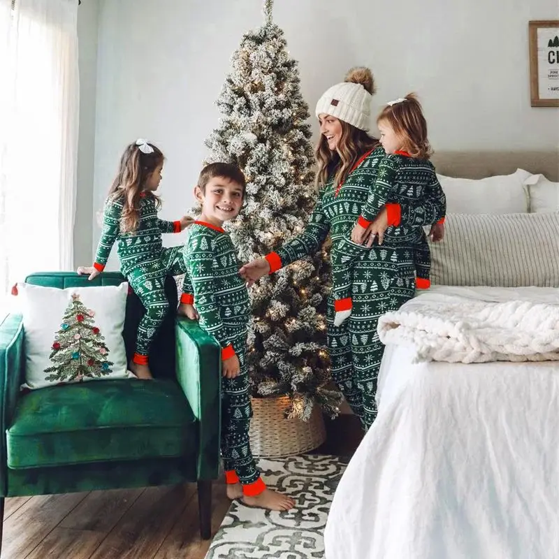 

Holiday Family Christmas Pajamas Set Allover Print Mom Daughter Dad Son Matching Clothes Baby Romper Xmas Look 2 PCS Suit