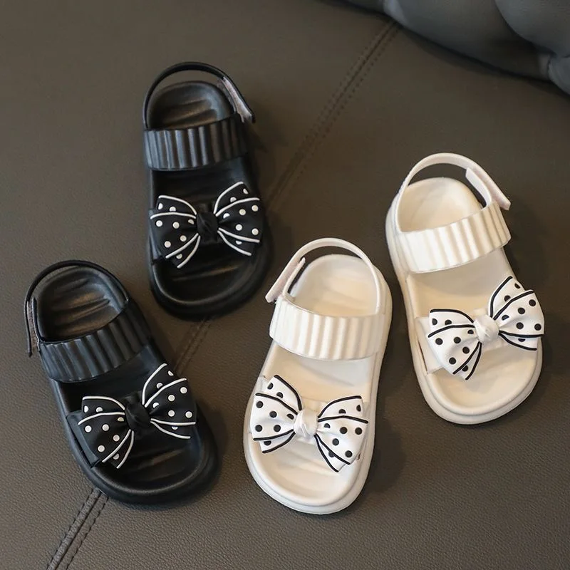 2022 new girls sandals Baotou beach shoes 2-6 years old children non-slip soft bottom children's sandals non-slip summer sandals