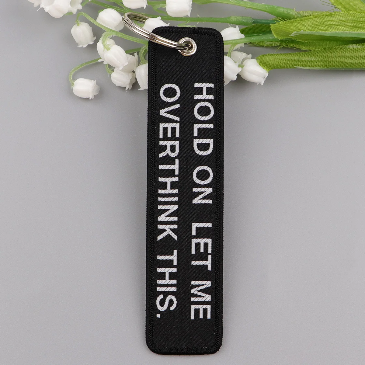 STAY WEIRD Embroidery Key Fobs Humorous Quotes Key Tags Keychain for Motorcycle Cars Key Holder Jewelry Chaveiro Gifts