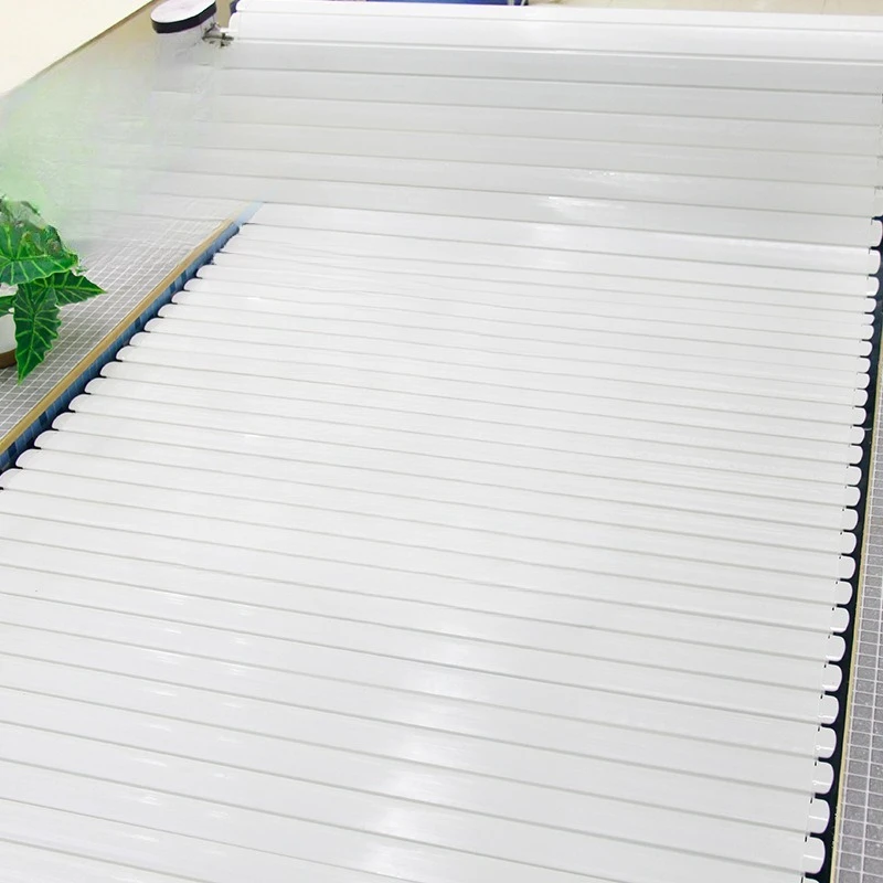 Remote control swimming pool cover, winter swimming pool safety cover PC swimming pool insulation cover equipment