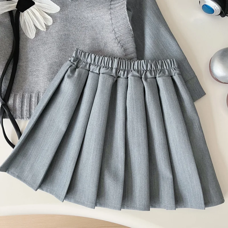 Girls' Autumn Knitted Vest Solid Color Shirt Pleated Skirt Three-Piece Set Fashionable