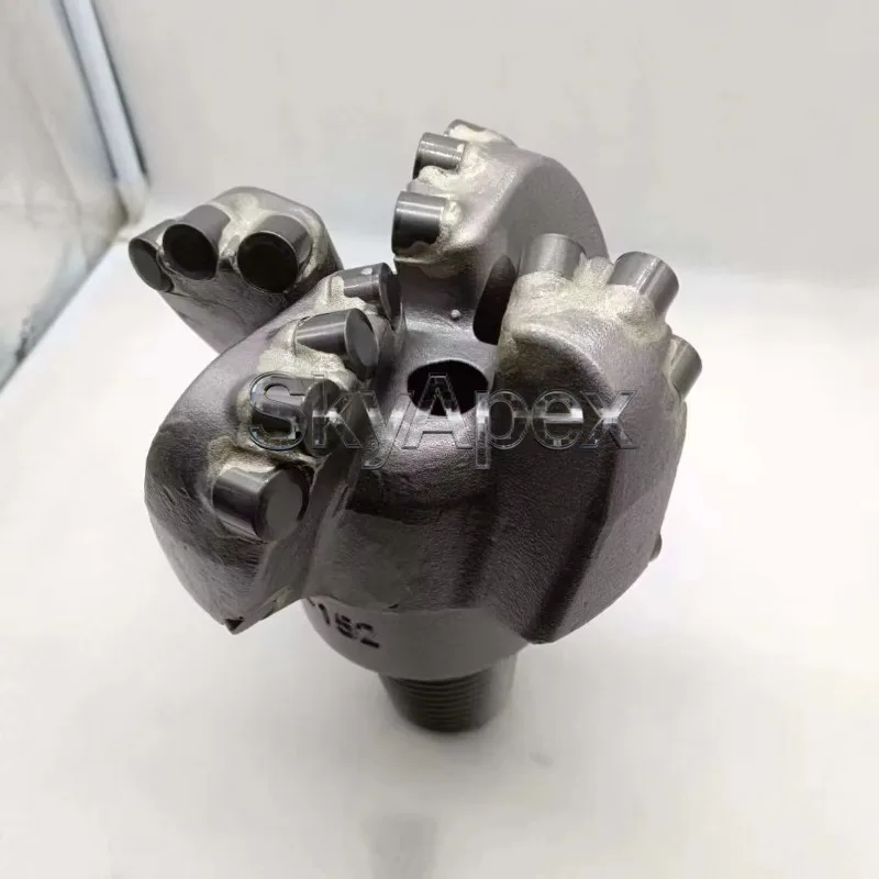 

200mm 4-Wing Spiral Arc Angle PDC Diamond Drill Bit Hydraulic Drilling Tool Parts for Construction Mining Machinery Equipment