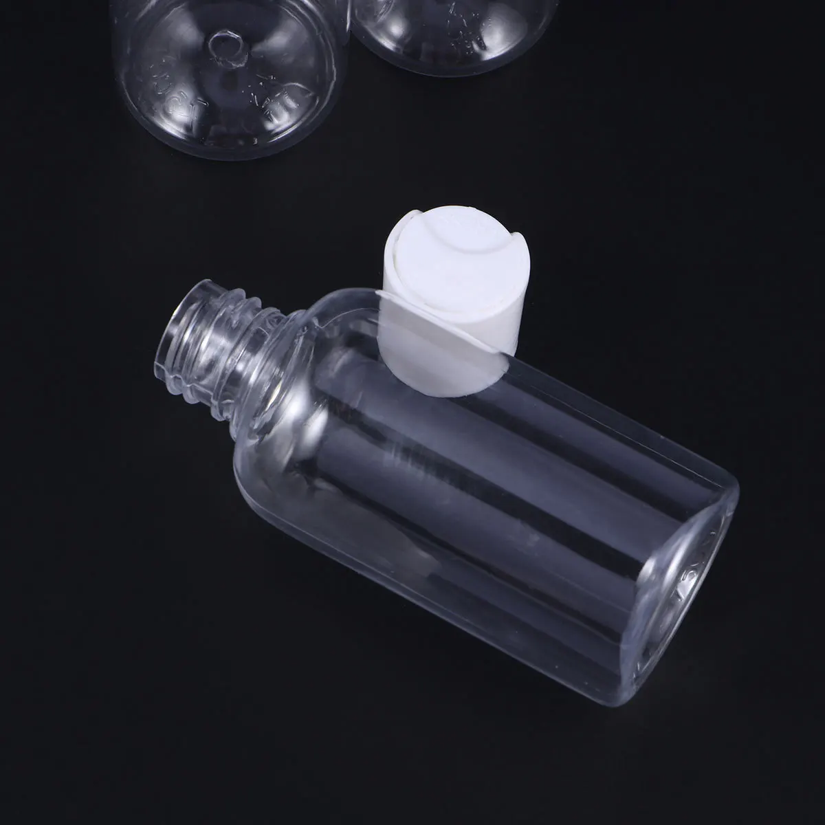 

15pcs 75Ml Refillable Travel Bottles Press Dispenser For Shampoo Lotion Cream Liquid Organizer Storage Containers Portable For