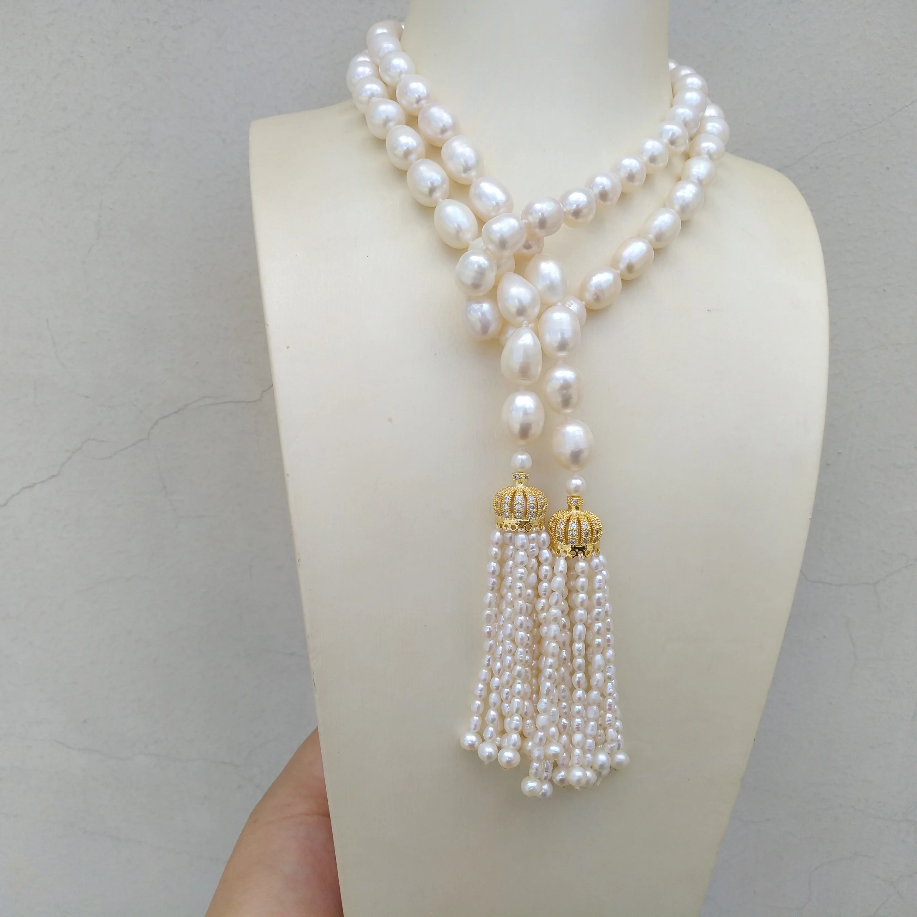 

36inch 10x12mm Aaa South Sea Genuine White Pearl Necklace + Mini Pearl Tassel Videos And Pictures Are All Taken In Kind.