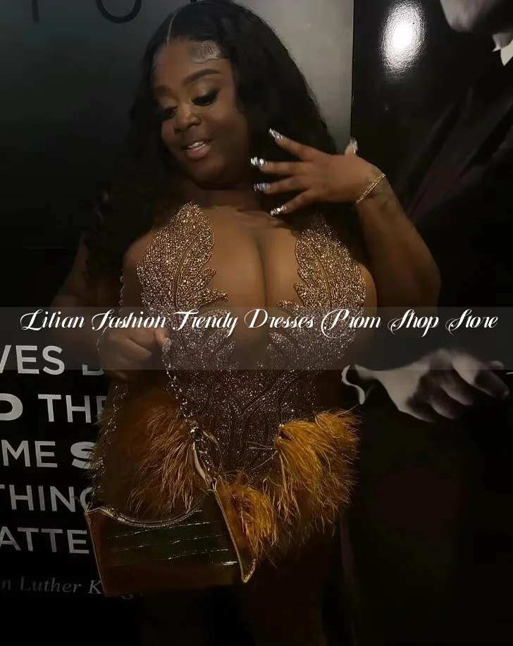 Bright Gold Short Prom Homecoming Dresses for Black Girl Luxury Diamond Crystal Feather Birthday Cocktail Custom robe de soiree