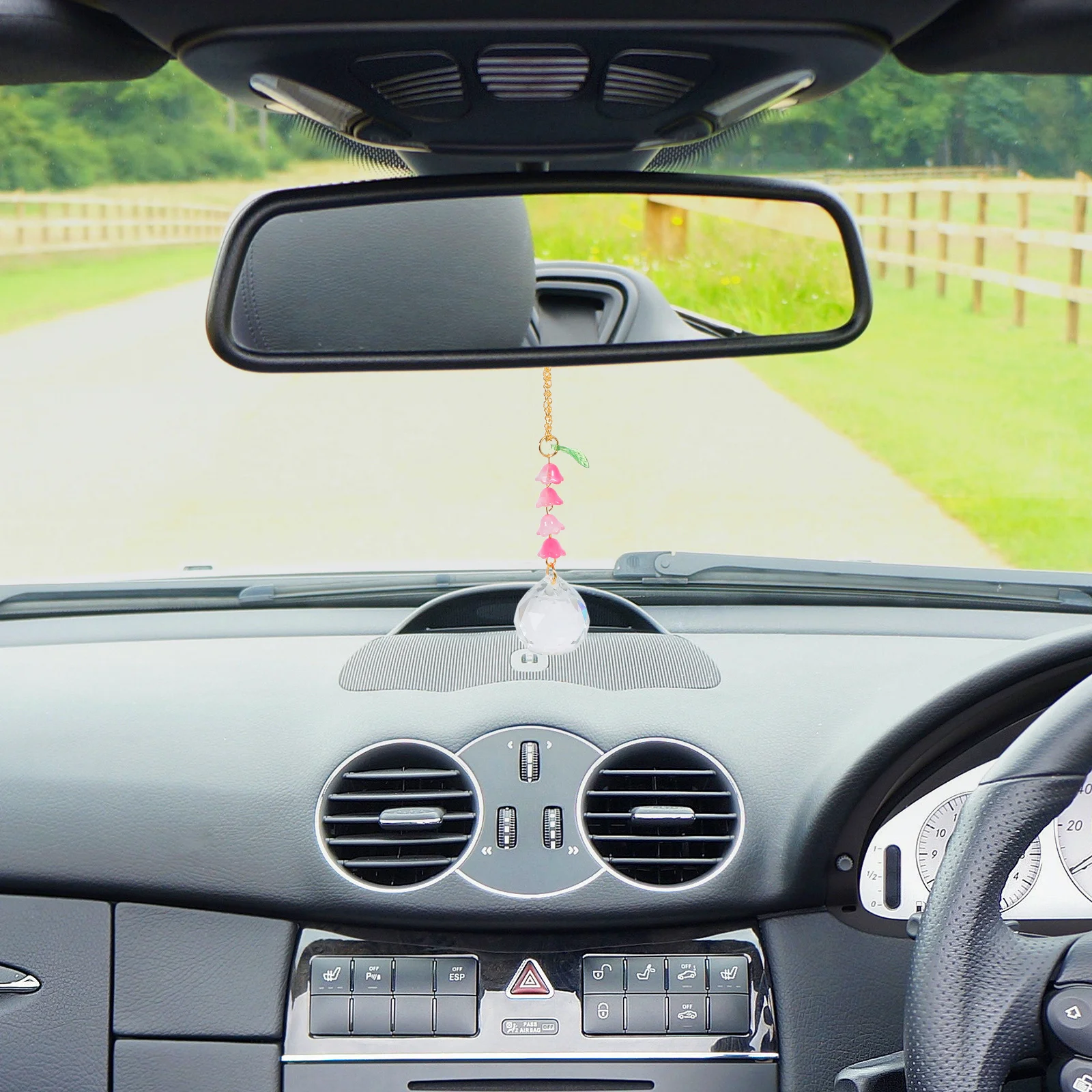 

Stylish Car Rearview Mirror Accessories Flower Design Hanging Charm Cute Decor for Women Cute Car Decor for Women