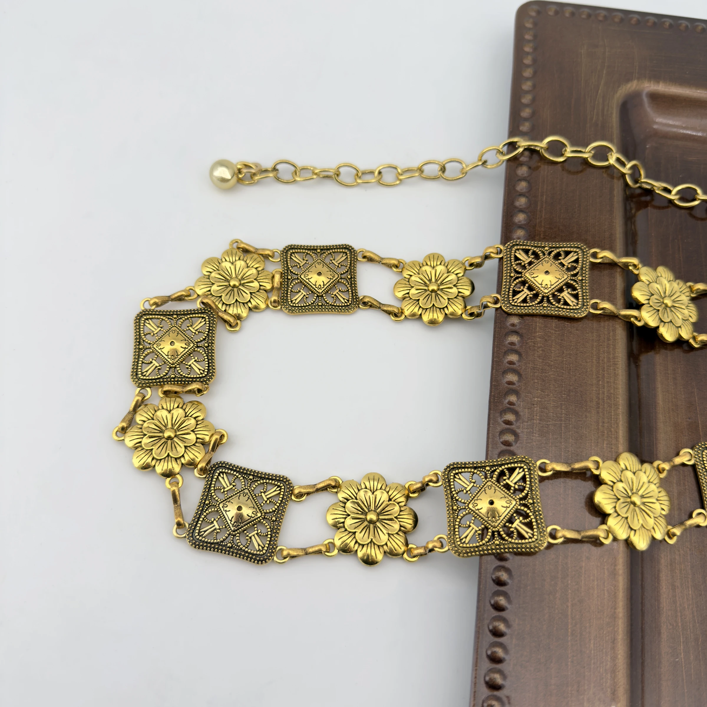 Bohemian-Stil Retro Gold Sonnenblumen-Blumen-Mode Western-Elemente Denim-Taillenaccessoires Damen Hosen- und Rock-Kette Vielseitig Einsetzbar – Detail 11