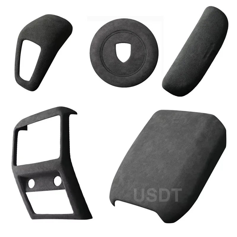 

Top Seude Armrest Box Panel Mat for Porsche Cayenne 2025 2024 2023 2022 2021 2019 2018 Steering Wheel Emblem Badge Sticker Cover