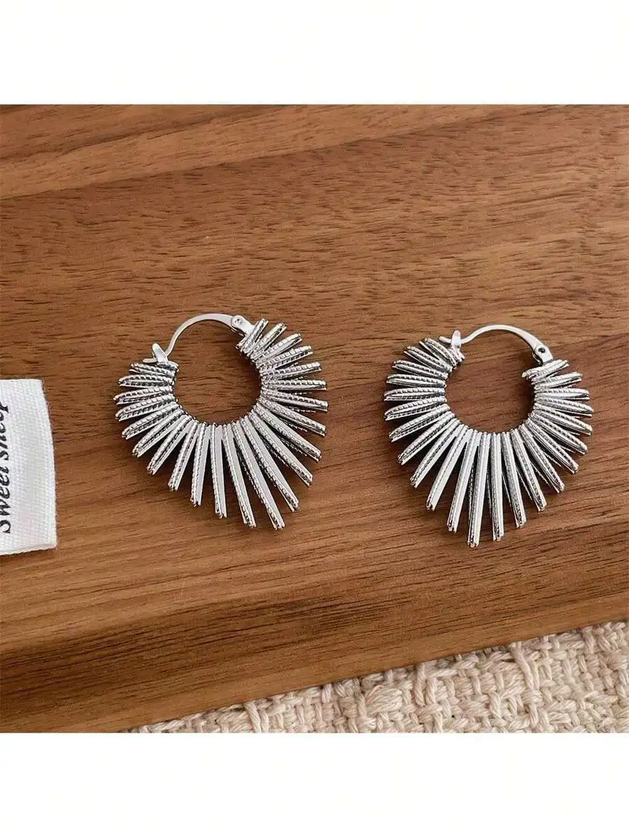 

Silver Tone Sunburst Hoop Earrings with Textured Spikes, Lightweight Fashion Jewelry for Daily Wear