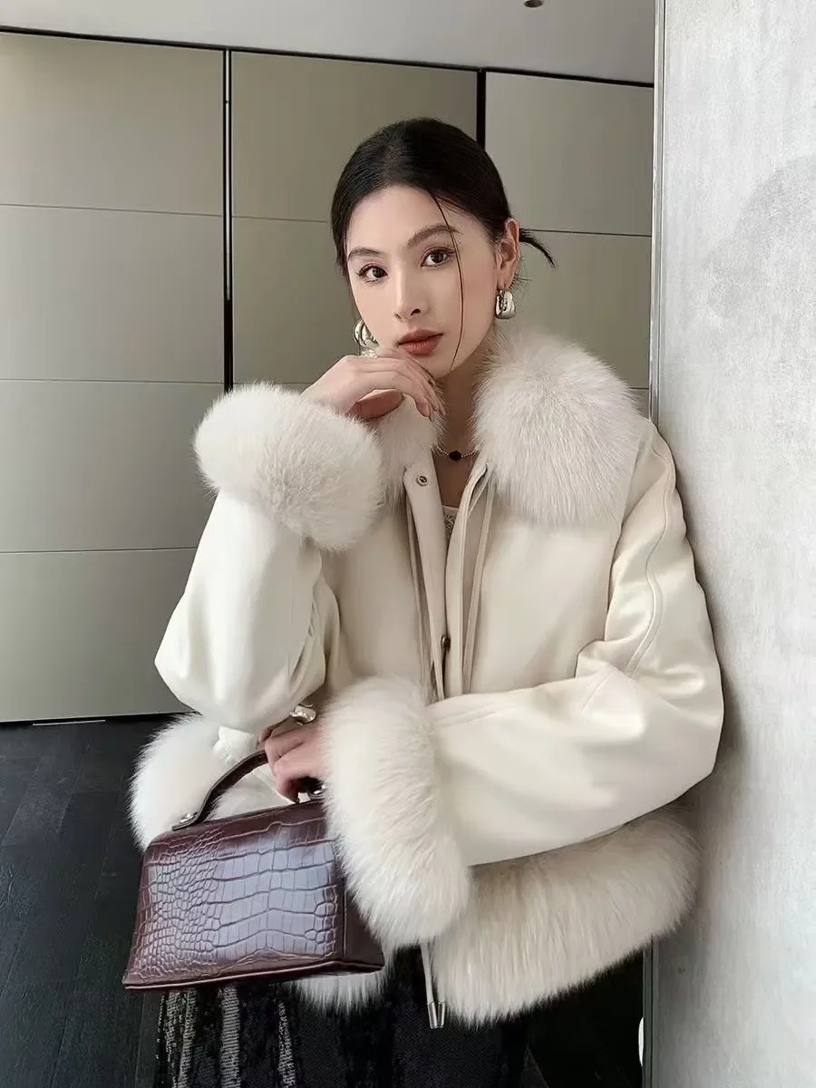 Fox Fur Coatผู้หญิง2024ฤดูหนาวใหม่หนังลงขนสัตว์แบบบูรณาการเป็ดสีขาวลงเสื้อแจ็คเก็ต