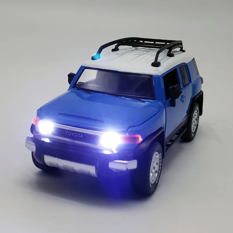 Caipo-Modèle de voiture en alliage pour enfants, son et lumière, jouets à dos côtelé, Toyota FJ Cruiser, SUV, Diecasts et véhicules jouets, cadeaux pour enfants, 1:32