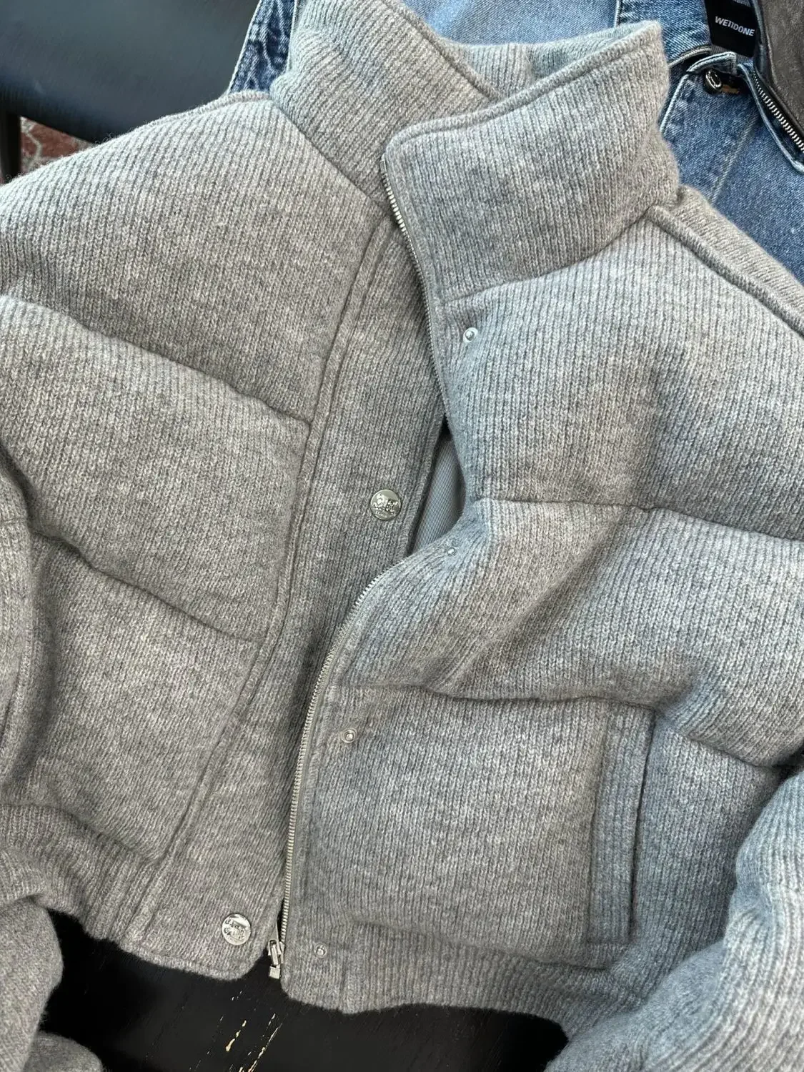 Parka corto in cotone grigio di fascia alta in stile coreano allentato caldo addensato colletto alla coreana Outwear 2023 nuovo cappotto invernale