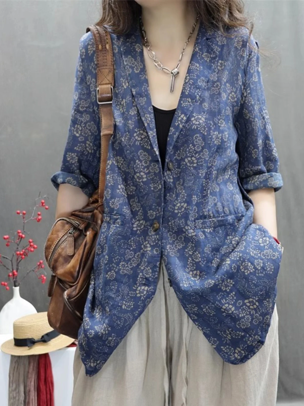 レトロプリントコットンリネンスーツジャケットレディースサマールーズカジュアルTシャツクォータースリーブリネンスモールウェスタンスタイルオープンカーディガン...