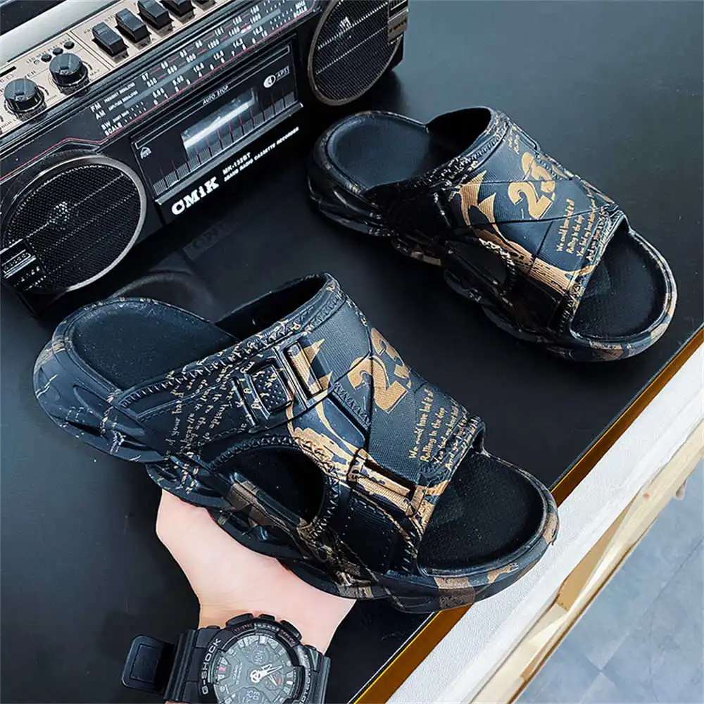

С картинками Осенние мужские сандалии Тапочки Туристические сандалии Мужская роскошная дизайнерская обувь Кроссовки Спортивный стиль Функциональные