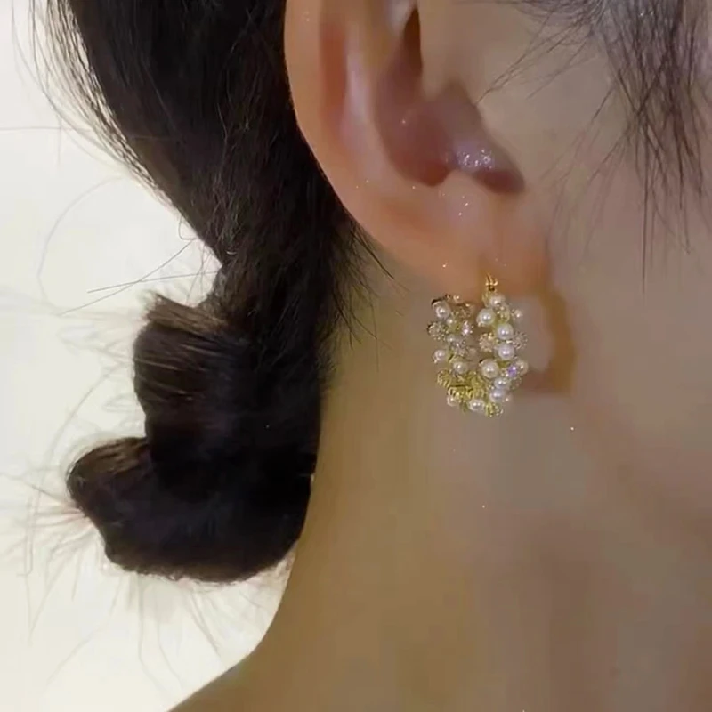 2024 New Sweet Pearl Zircon Hoop Gold Color Earrings for Women Elegant Exquisite Temperament Ladies Wedding Party Premium Gift