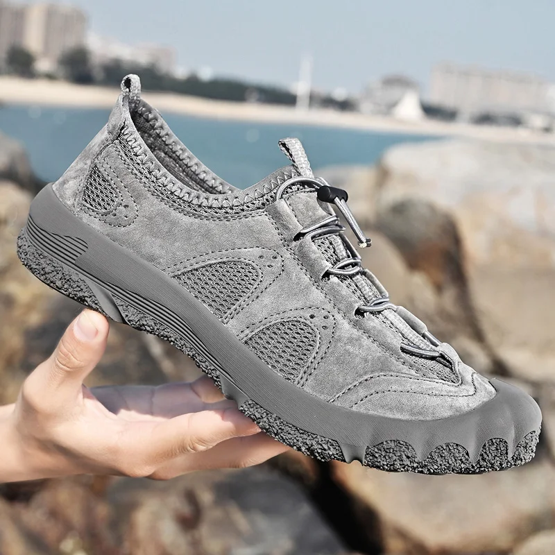 

2025 Summer New Refreshing Lightweight High Quality Outdoor Closed Toe Pigskin Men's Mesh Shoes38-46 Breathable Comfortable
