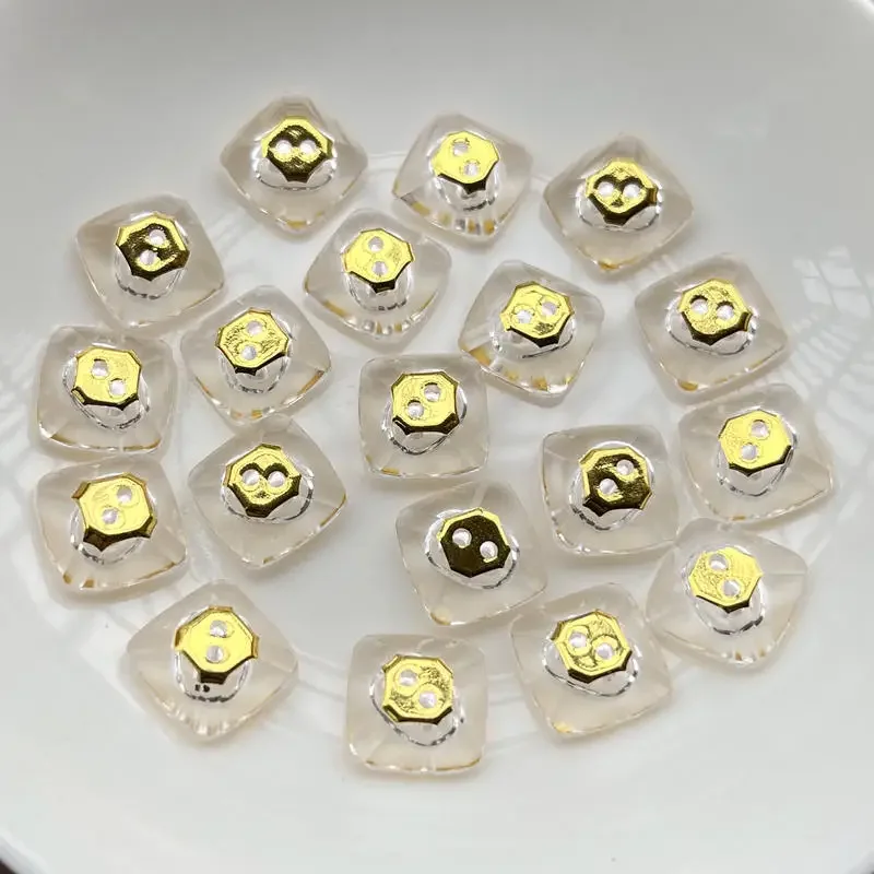 50pcs 3D สแควร์อะคริลิคความโปร่งใสสูงคริสตัล rhinestones เหมาะสําหรับเสื้อผ้า,รองเท้า,กระเป๋า,เครื่องประดับและตกแต่ง DIY