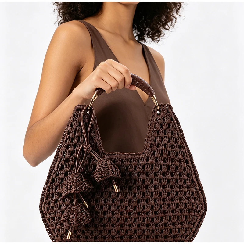 Vintage Hand-woven Handbag Bohemian-style Beach Vacation Woven Bag Women's Large Capacity Metal Handle Tote Bag With Pendant